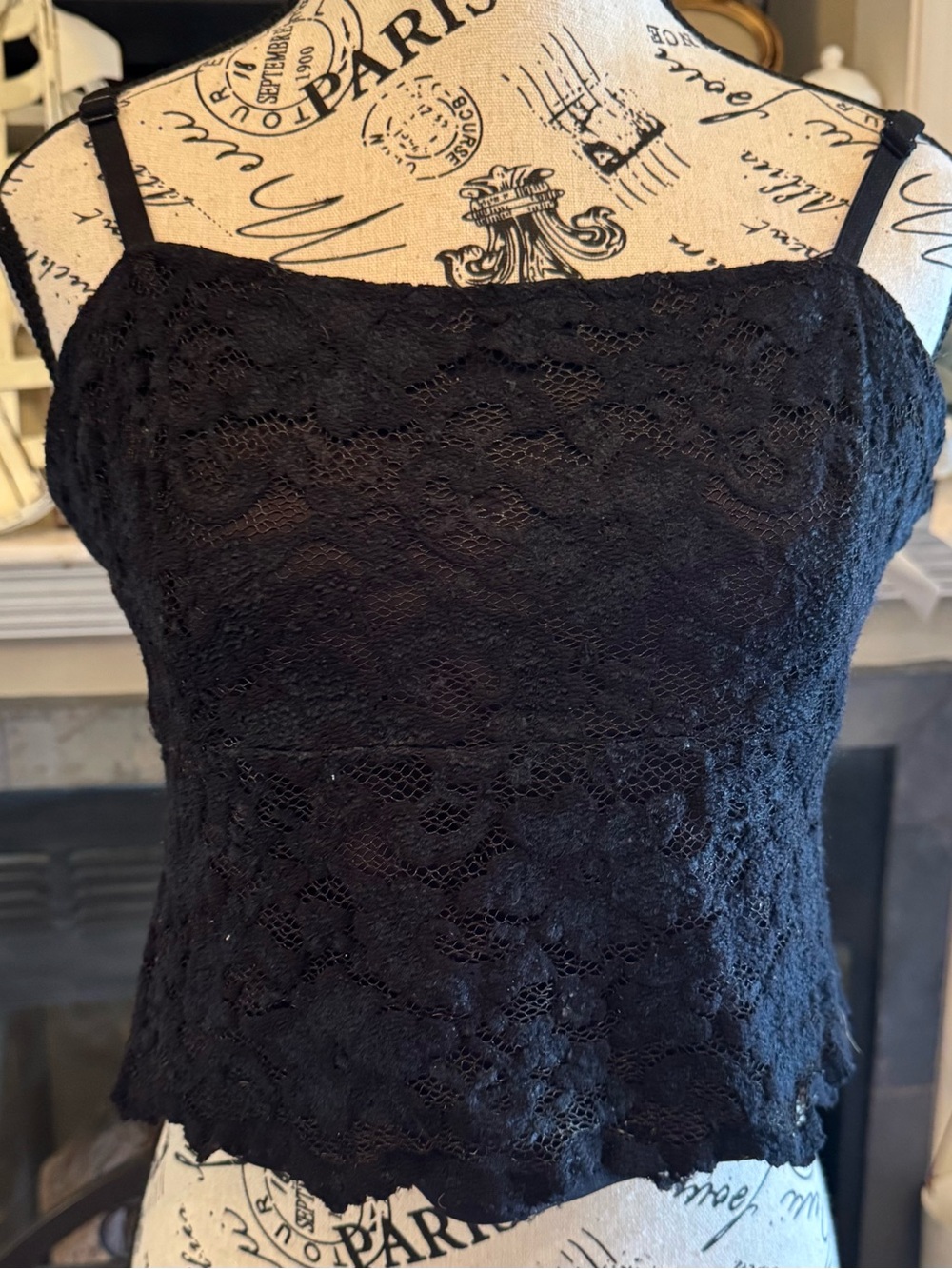 Vintage Joseph Ribkoff Black Lace Camisole Halter Sleeveless Cropped Top 90s M